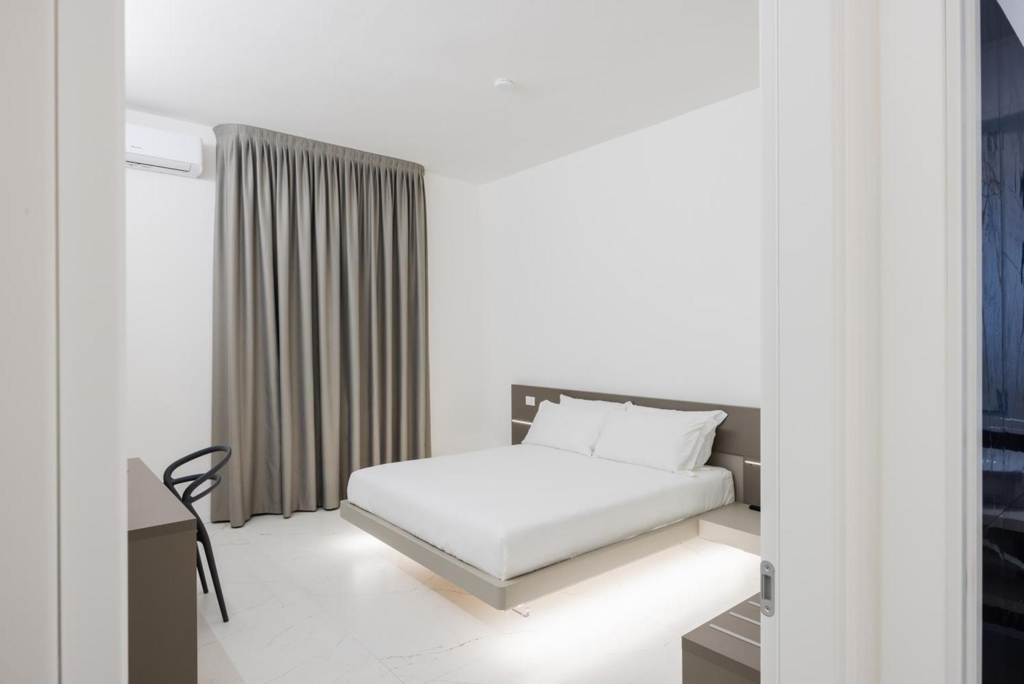 Excelsior Station Suite Bolonya Dış mekan fotoğraf
