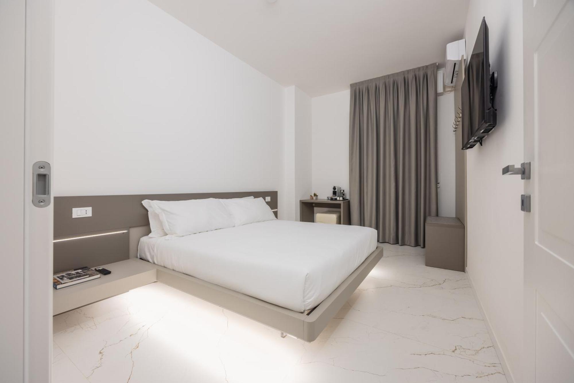 Excelsior Station Suite Bolonya Dış mekan fotoğraf