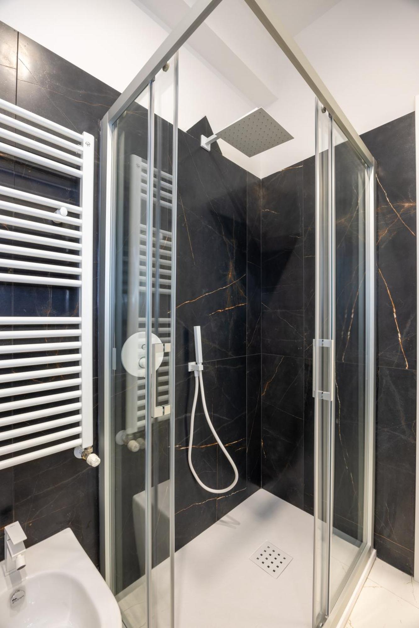 Excelsior Station Suite Bolonya Dış mekan fotoğraf