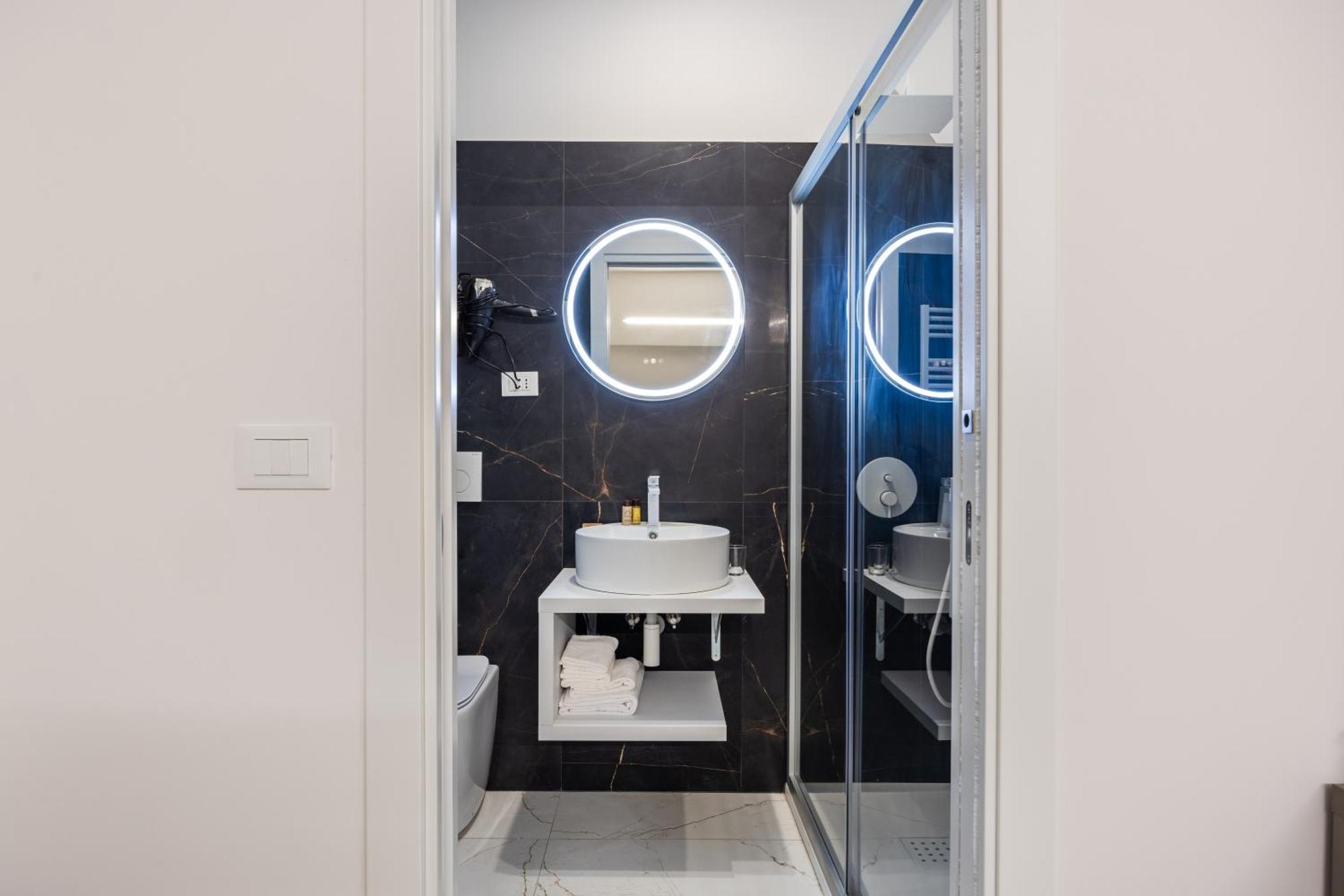 Excelsior Station Suite Bolonya Dış mekan fotoğraf