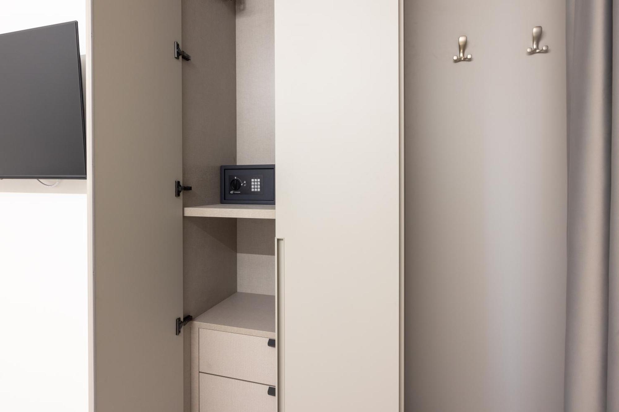 Excelsior Station Suite Bolonya Dış mekan fotoğraf