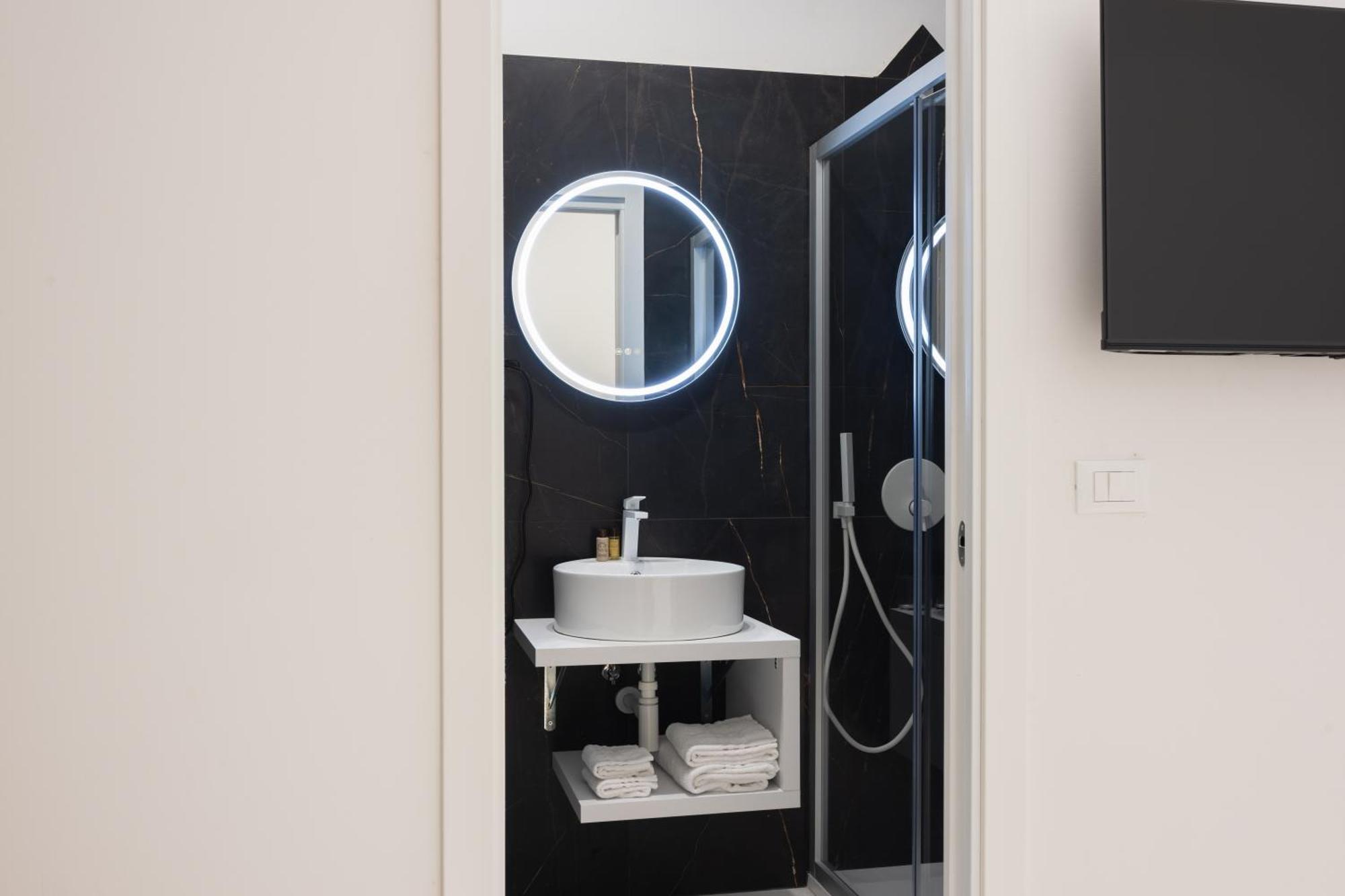 Excelsior Station Suite Bolonya Dış mekan fotoğraf